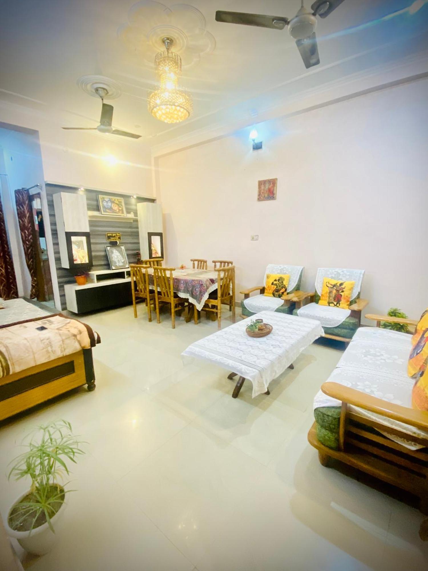 Rudra_Homestay Варанаси Экстерьер фото