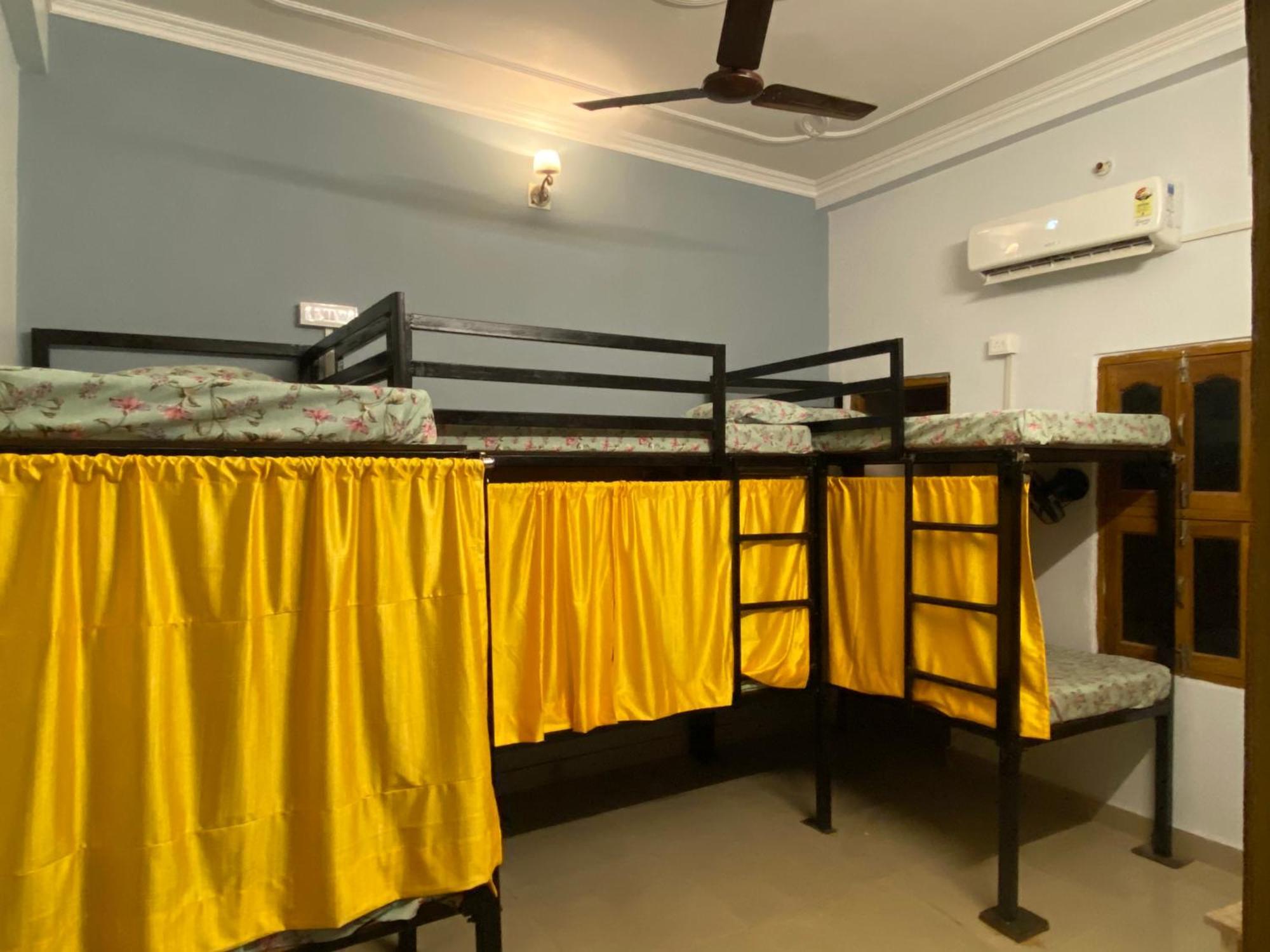 Rudra_Homestay Варанаси Экстерьер фото
